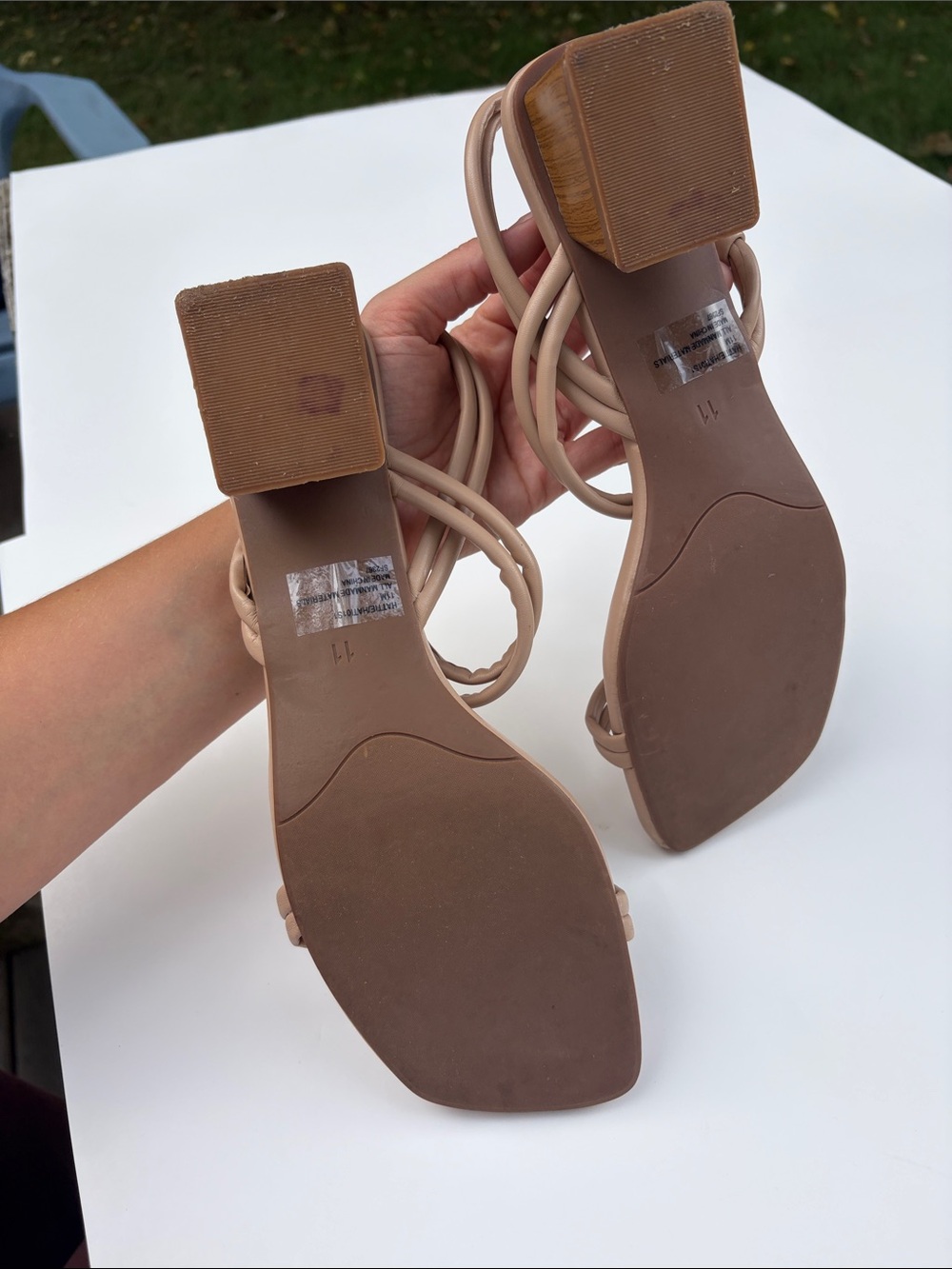 Sz 11 Steve Madden Beige Hattie Sandals - Picture 5 of 6
